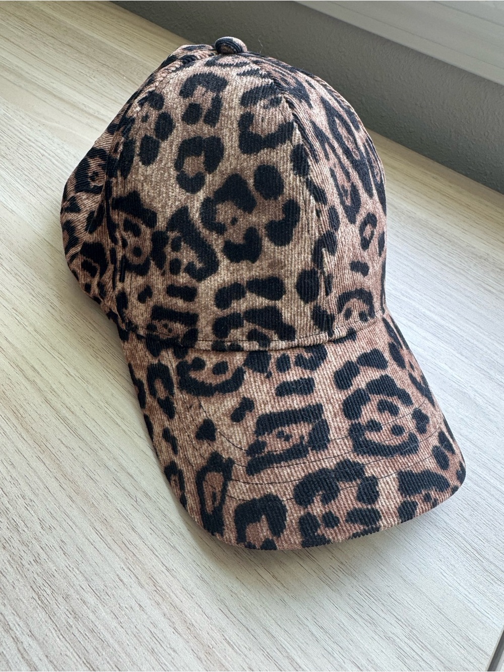 Leopard Print Women's Baseball Cap - Brown & Black